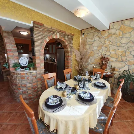 Appartement 'ivaana' Mit Privatparkplatz By Interhome Rovinj