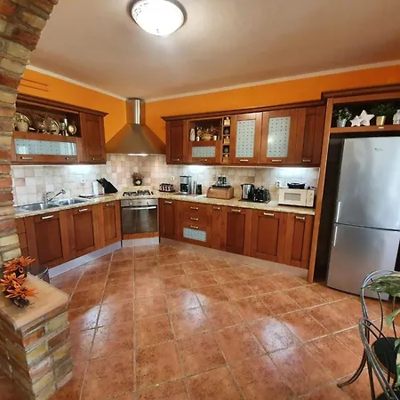 'ivaana' Mit Privatparkplatz By Interhome Apartmán Rovinj