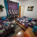 Διαμέρισμα 'ivaana' Mit Privatparkplatz By Interhome